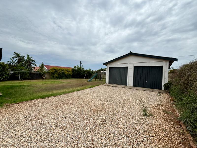 3 Bedroom Property for Sale in Campher Park Eastern Cape